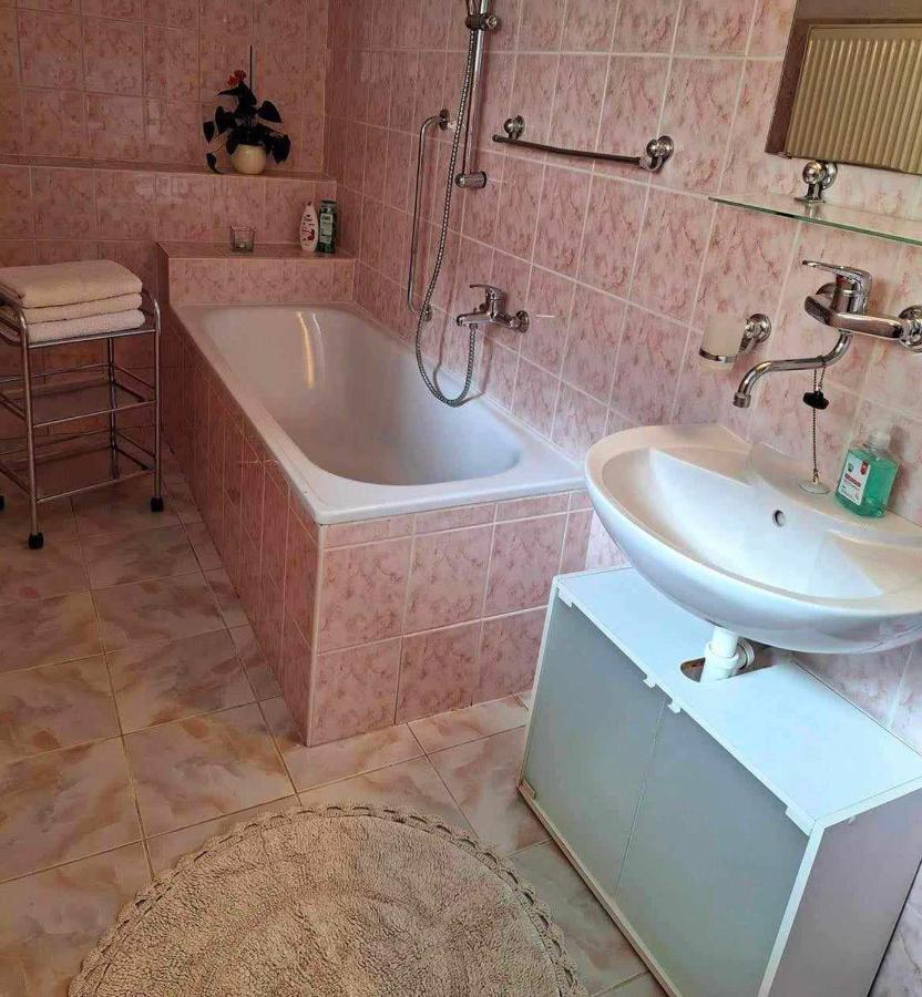 Apartman Pod Maliarkou Виходна Екстериор снимка