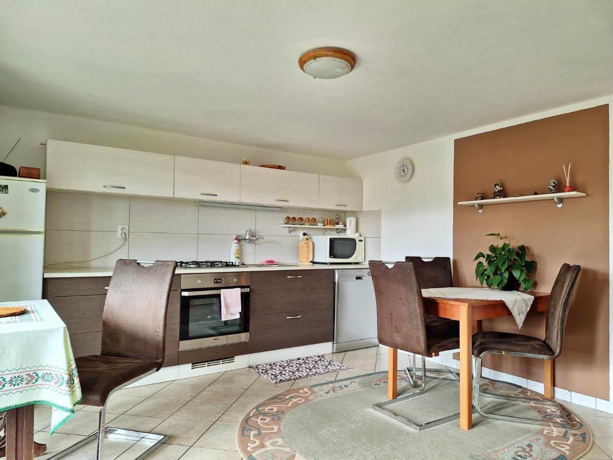 Apartman Pod Maliarkou Виходна Екстериор снимка